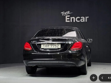 2018 Mercedes-Benz C-Класс 200 BlueTEC IV (W205), чёрный, 1550000 рублей, вид 4