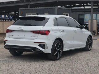 2023 Audi A3 Sportback 35 TFSI IV (8Y), белый, 1990000 рублей, вид 5