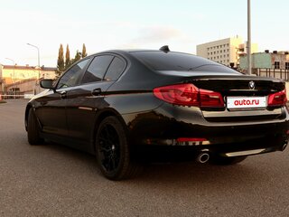 2020 BMW 5 серии 520d VII (G30/G31/G38), чёрный, 2900000 рублей, вид 4
