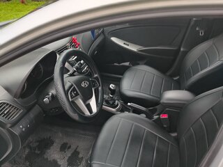 2014 Hyundai Solaris I Рестайлинг, серый, 905000 рублей, вид 5