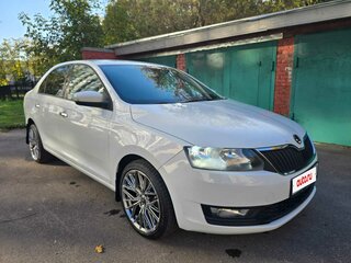 2018 Skoda Rapid I Рестайлинг, белый, 840000 рублей, вид 2