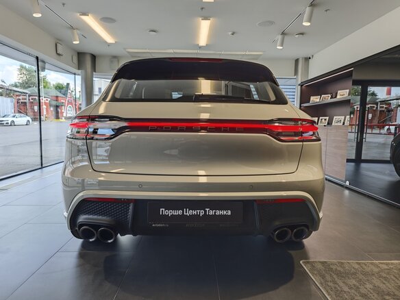 2026 Porsche Macan I Рестайлинг 2, серый, 14490000 рублей - вид 13