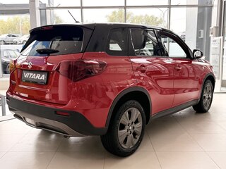 2025 Suzuki Vitara II Рестайлинг, красный, 4140000 рублей, вид 5