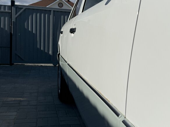 1994 Mercedes-Benz E-Класс 220 I (W124), белый, 1700000 рублей - вид 17