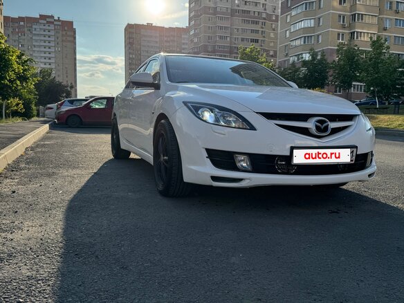 2008 Mazda 6 II (GH), белый, 860000 рублей - вид 4