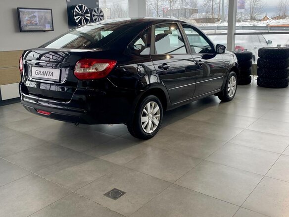 2026 Lada (ВАЗ) Granta Active Cross I Рестайлинг, чёрный - вид 4