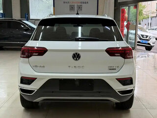 2022 Volkswagen T-Roc I (China Market), белый, 1534017 рублей, вид 5