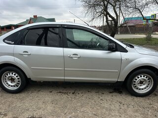 2006 Ford Focus II, серебристый, 375000 рублей, вид 4