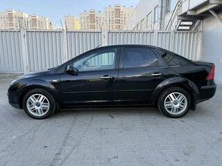 2006 Ford Focus II, чёрный, 395000 рублей, вид 2