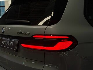 2026 BMW X7 40d I (G07) Рестайлинг, серый, 17590000 рублей, вид 5