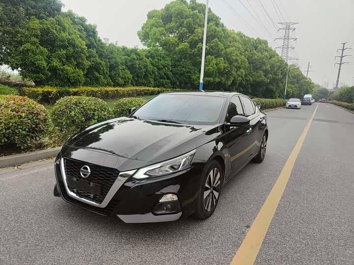 Открыть фотографии: Nissan Altima VI (L34)