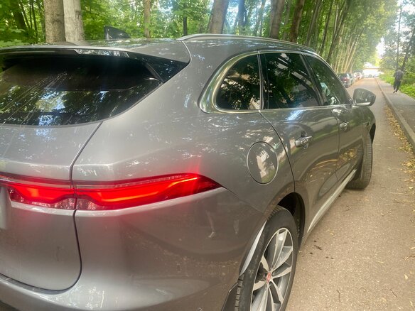 2021 Jaguar F-Pace I Рестайлинг, серый, 3290000 рублей - вид 18