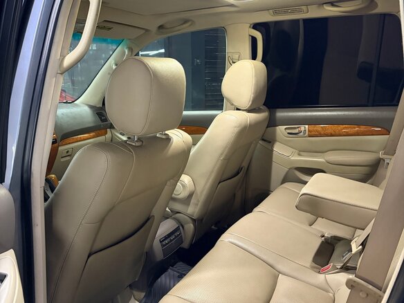 2004 Lexus GX 470 I, серебристый, 2000000 рублей - вид 16
