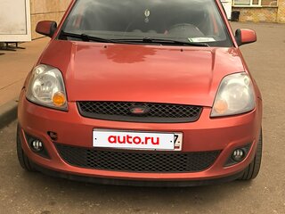 2006 Ford Fiesta Mk5, красный, 399999 рублей, вид 1