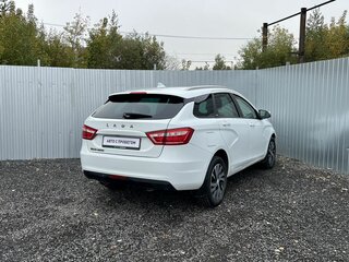 2020 Lada (ВАЗ) Vesta SW I, белый, 970000 рублей, вид 2