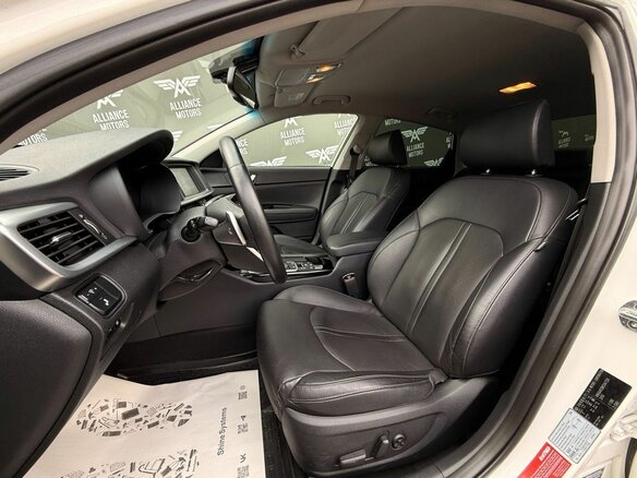 2019 Kia Optima IV Рестайлинг, белый, 2165000 рублей - вид 10