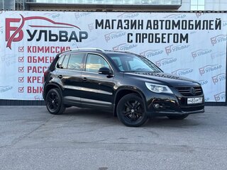 2011 Volkswagen Tiguan I, чёрный, 1050000 рублей, вид 1