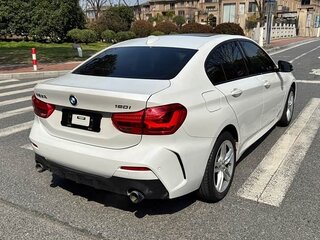 2023 BMW 1 серии 120i III (F52) Рестайлинг, белый, 1963000 рублей, вид 4