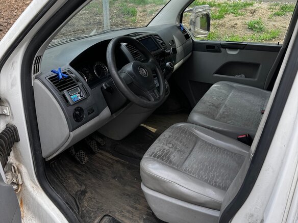 2012 Volkswagen Transporter, белый, 900000 рублей - вид 16