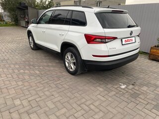 2019 Skoda Kodiaq I, белый, 2250000 рублей, вид 3