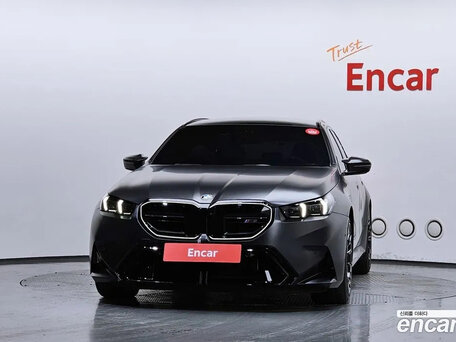 2025 BMW M5 VII (G90), чёрный, 25500000 рублей, вид 3