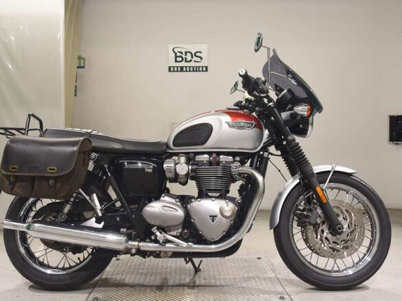 2016 Triumph Bonneville T120, серый, 738000 рублей - вид 5