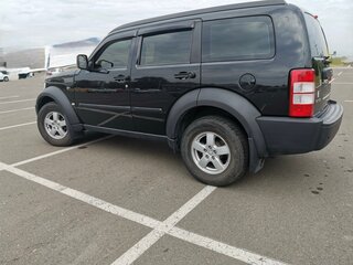 2008 Dodge Nitro, чёрный, 1300000 рублей, вид 4