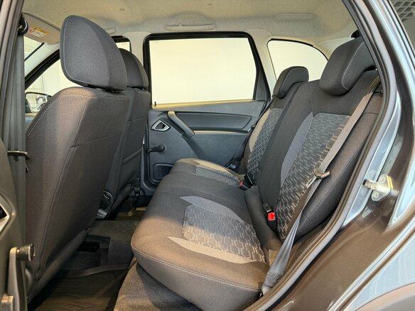 2026 Lada (ВАЗ) Granta Cross I Рестайлинг, серый, 1255000 рублей - вид 9