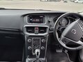 2017 Volvo V40 II Рестайлинг, белый, 1650000 рублей - вид 5