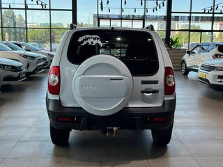 2014 Chevrolet Niva I Рестайлинг, белый, 630000 рублей, вид 5