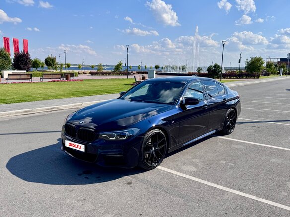 2019 BMW 5 серии 520d VII (G30/G31/G38), чёрный, 3790000 рублей - вид 5