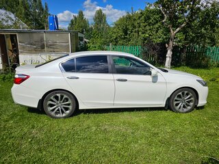 2013 Honda Accord IX, белый, 1790000 рублей, вид 4