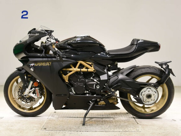 2021 MV Agusta Superveloce 800, чёрный, 1240000 рублей - вид 5