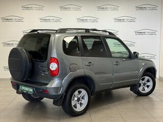 2020 Chevrolet Niva I Рестайлинг, серый, 899000 рублей, вид 2