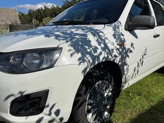 2015 Lada (ВАЗ) Kalina II, белый, 345000 рублей, вид 1