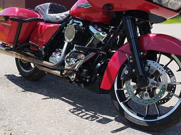 2021 Harley-Davidson Road Glide, красный, 1500000 рублей - вид 4
