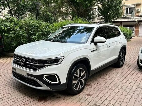 2023 Volkswagen Tayron I Рестайлинг, белый, 2200000 рублей, вид 1