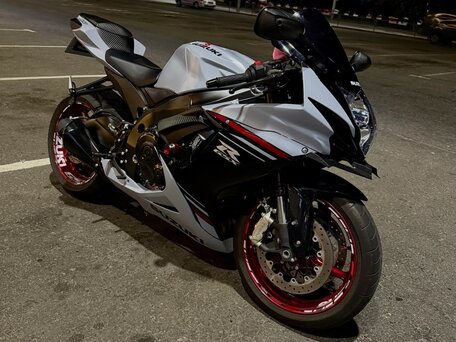 2022 Suzuki GSX-R 600, серый, 970000 рублей, вид 2
