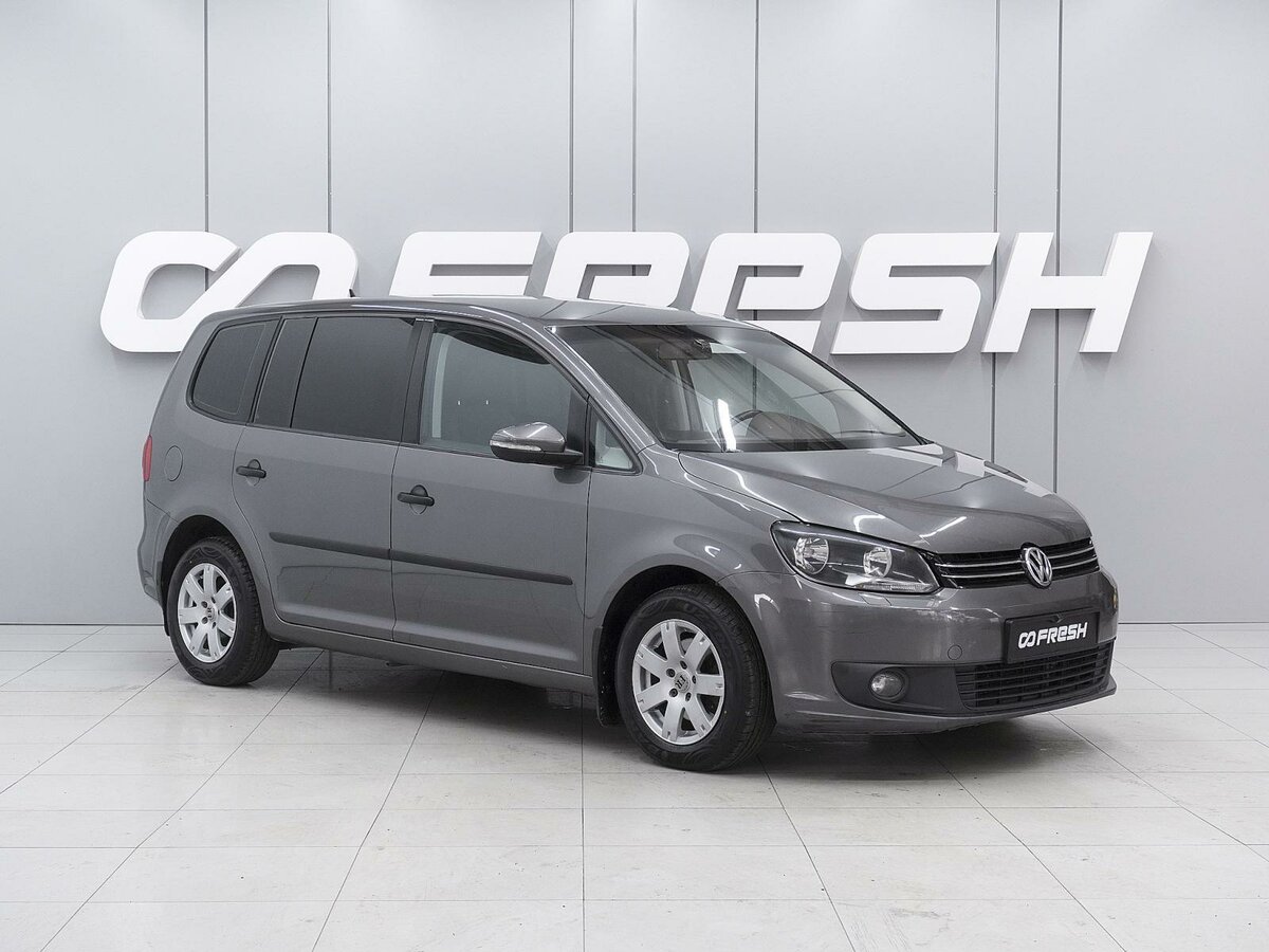 Открыть фотографии: Volkswagen Touran I Рестайлинг 2