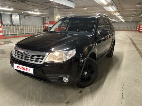 2011 Subaru Forester III Рестайлинг, чёрный, 740000 рублей, вид 1
