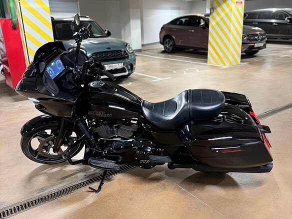 2024 Harley-Davidson Road Glide, чёрный, 2750000 рублей - вид 6