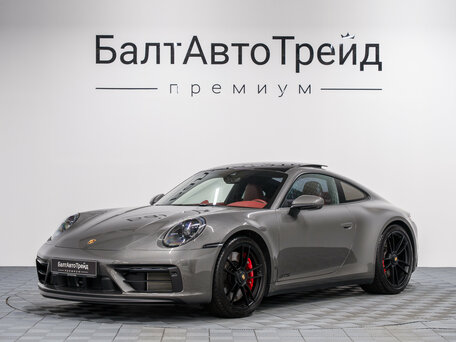Porsche 911 VIII (992)