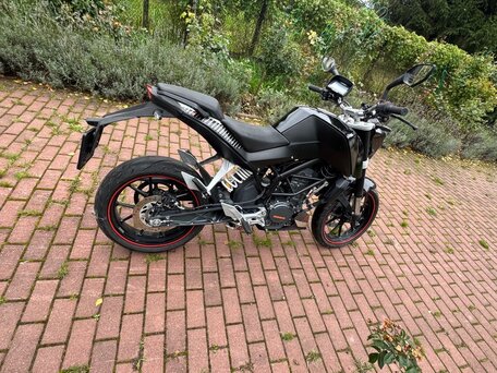 2014 KTM 125 Duke, чёрный, 230000 рублей, вид 1