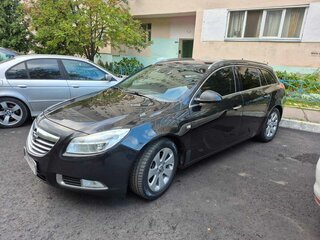 2010 Opel Insignia I, чёрный, 700000 рублей, вид 3