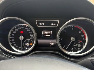 2015 Mercedes-Benz GL-Класс 350 II (X166), белый, 3500000 рублей, вид 4