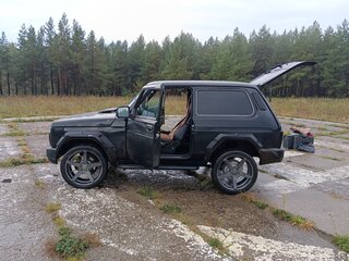 2017 Lada (ВАЗ) 2121 (4x4) Urban I Рестайлинг, чёрный, 800000 рублей, вид 3
