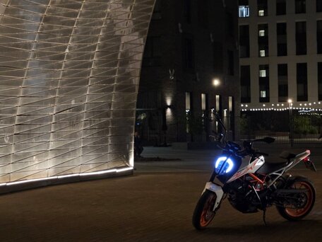 2018 KTM 390 Duke, белый, 360000 рублей, вид 1
