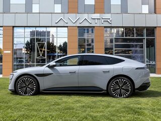 2026 Avatr 12, синий, 8290000 рублей, вид 2