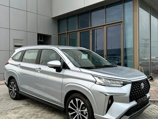 2023 Toyota Veloz, белый, 2350000 рублей, вид 2