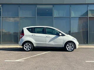 2011 Mercedes-Benz A-Класс 180 II (W169) Рестайлинг, белый, 585000 рублей, вид 3